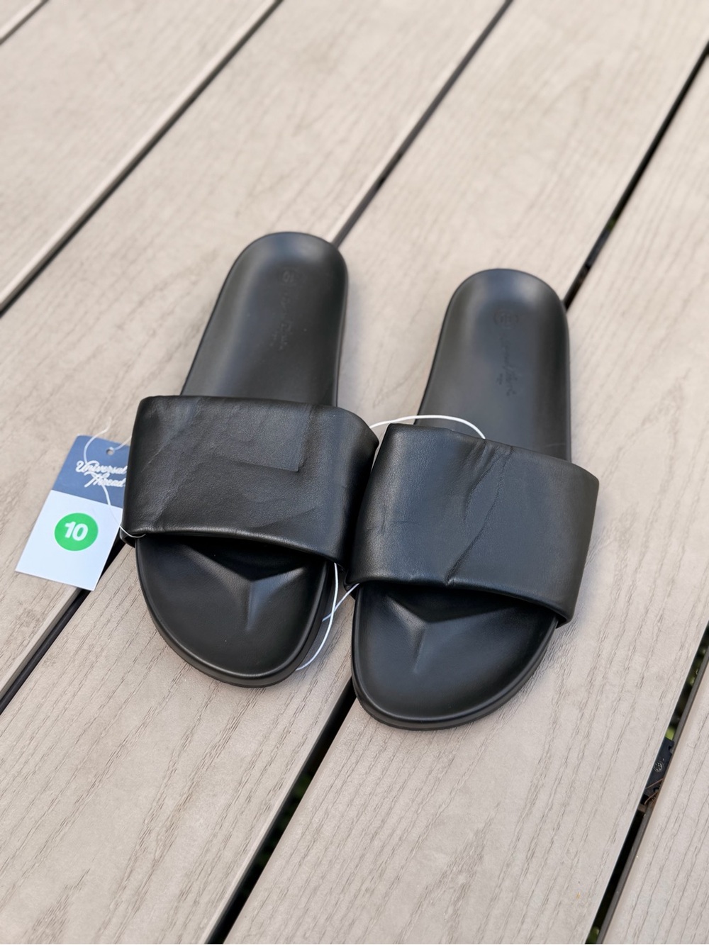 Universal Thread Black Men's Slide Sandals
